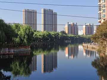 特别场地：异域赛道的新奇体验，异域特色是什么意思